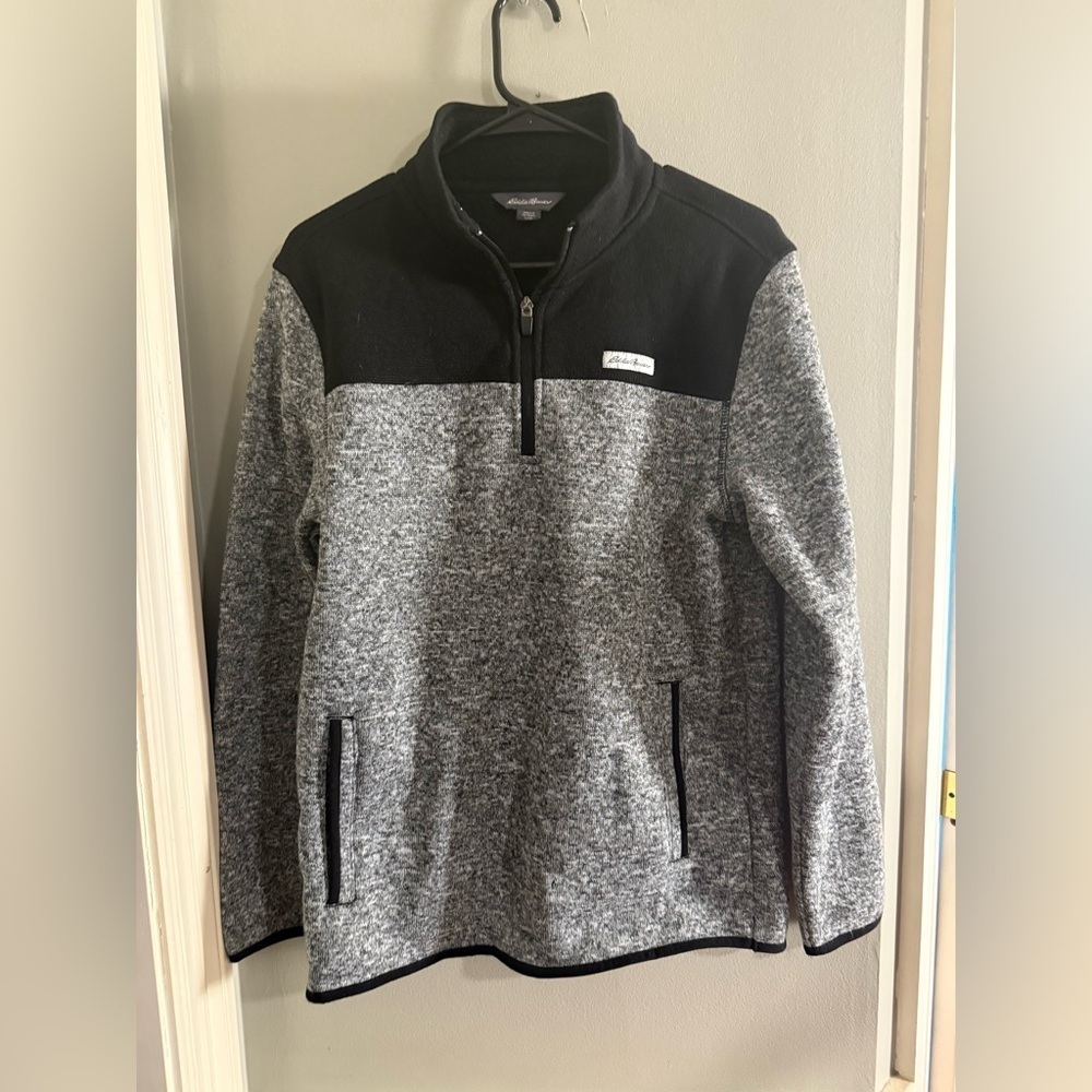 Eddie Bauer Black and Gray Zip Up Sweater Men’s Small